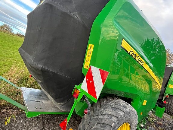 John Deere V461R 4500 Baller