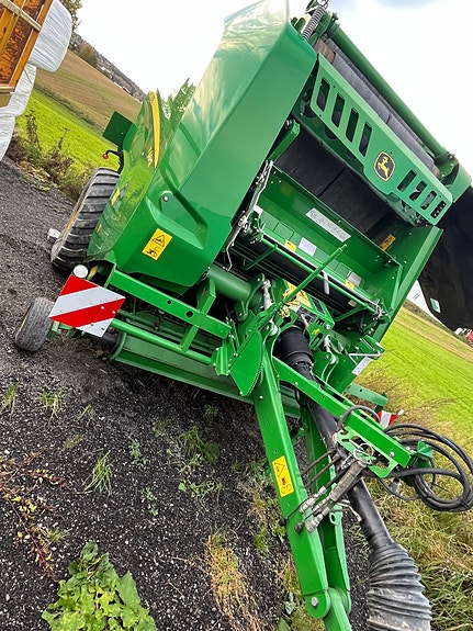 John Deere V461R 4500 Baller