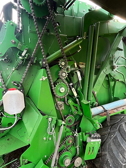 John Deere V461R 4500 Baller