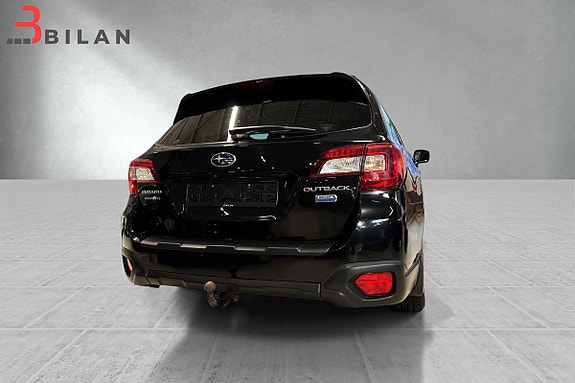 Subaru Outback 16 of 30