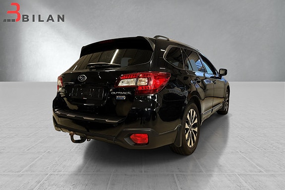 Subaru Outback 15 of 30