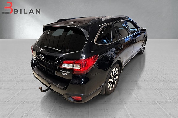 Subaru Outback 18 of 30