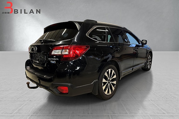 Subaru Outback 17 of 30