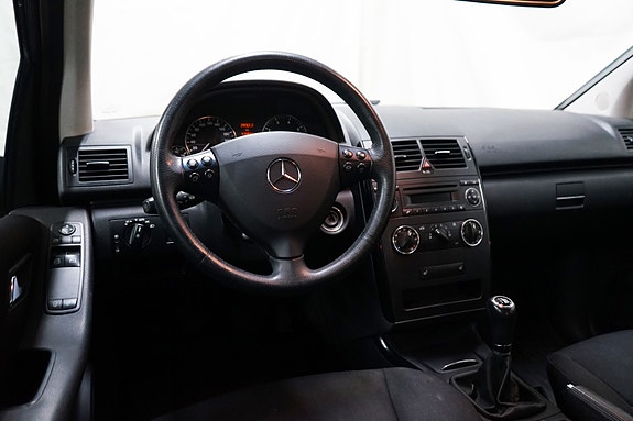 Mercedes-Benz A150 20 of 30