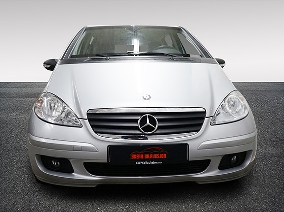 Mercedes-Benz A150 5 of 5