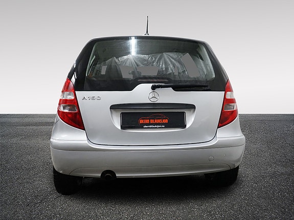 Mercedes-Benz A150 9 of 30