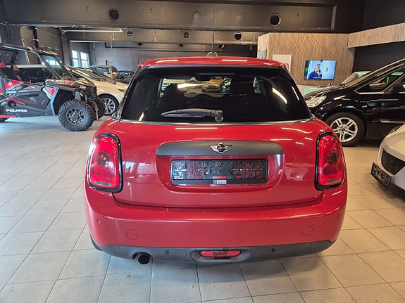 MINI One 5 of 5