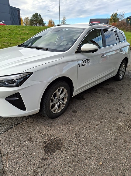 MG MG5 26 of 30
