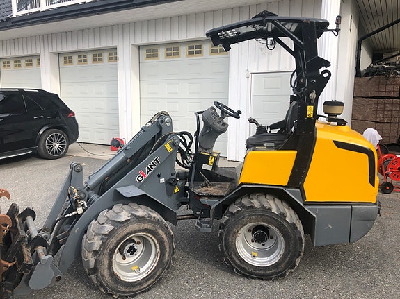 Giant V452T X-TRA HD