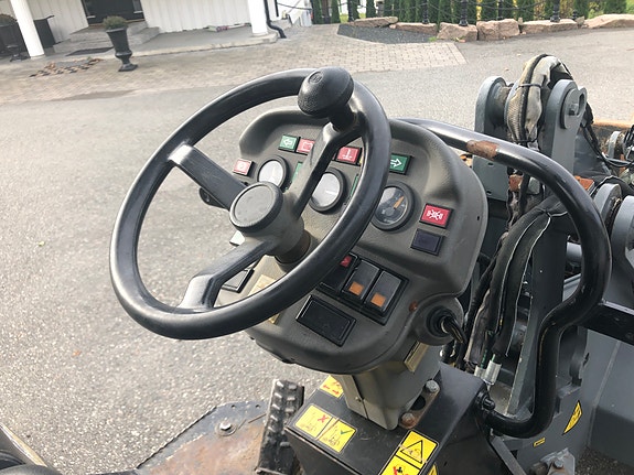 Giant V452T X-TRA HD