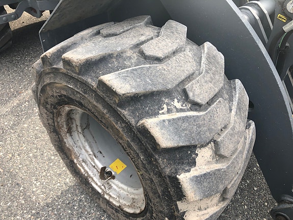 Giant V452T X-TRA HD