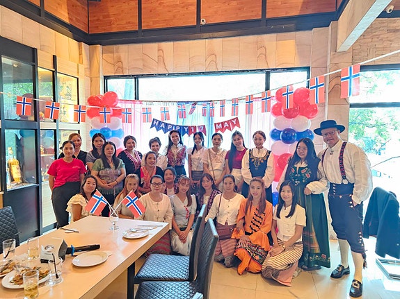 17 Mai feiring med ansatte i Thailand