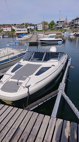 Ibiza 811 med 425 hk Yamaha XTO 2 of 5