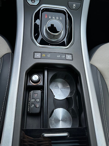 Land Rover Range Rover Evoque 19 of 30