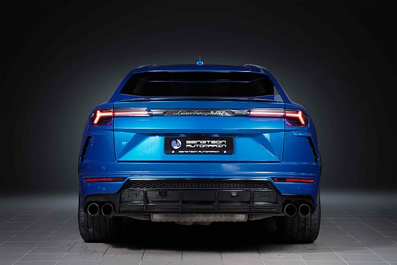 Lamborghini Urus 9 of 30
