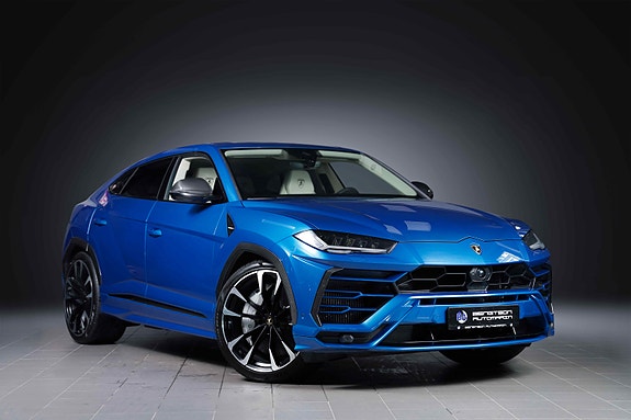 Lamborghini Urus 7 of 30