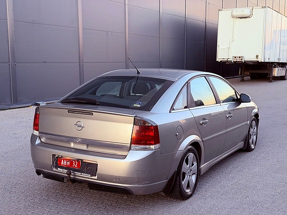 Opel Vectra 7 of 30