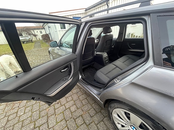 BMW 316i 27 of 30