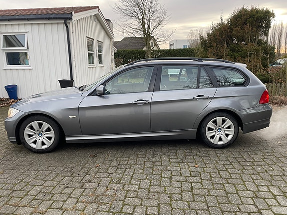 BMW 316i 2 of 30