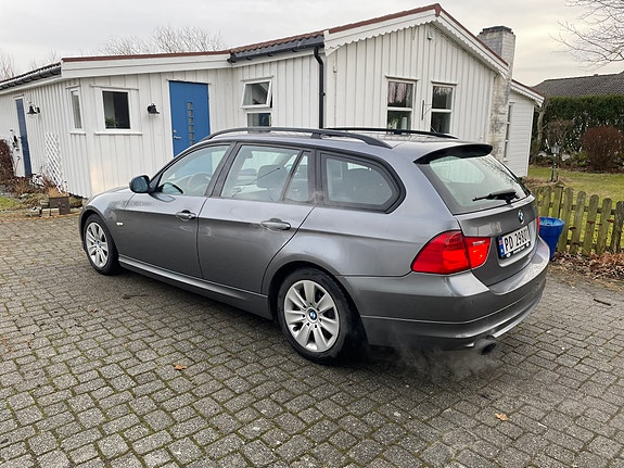 BMW 316i 3 of 30