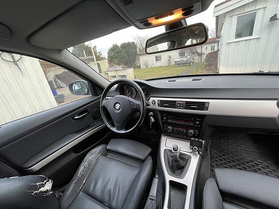 BMW 316i 26 of 30