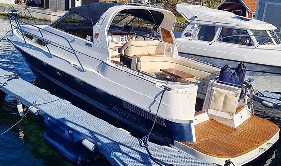 Marex 290 suncruiser 6 of 24