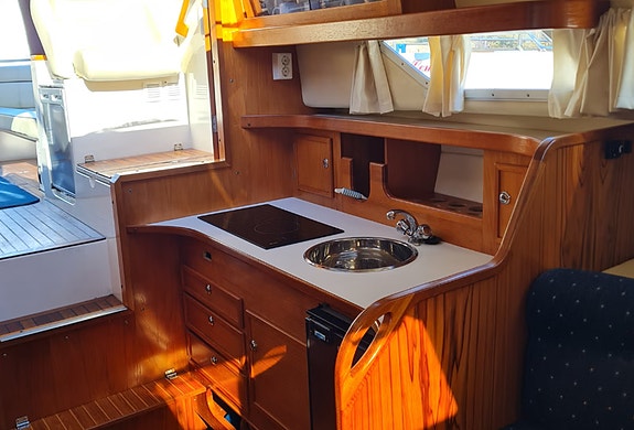Marex 290 suncruiser 12 of 24