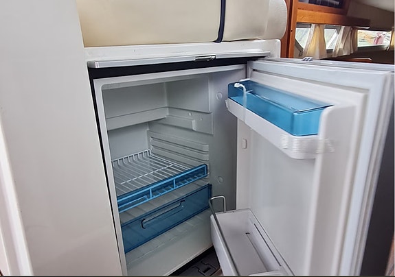 Marex 290 suncruiser 9 of 24