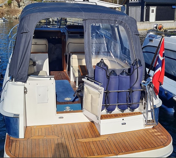 Marex 290 suncruiser 4 of 5