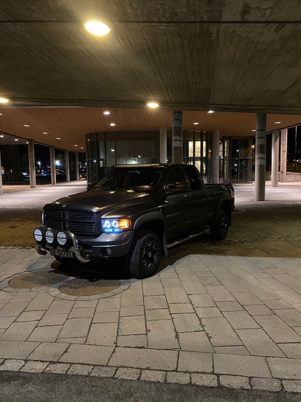 Dodge RAM 19 of 30