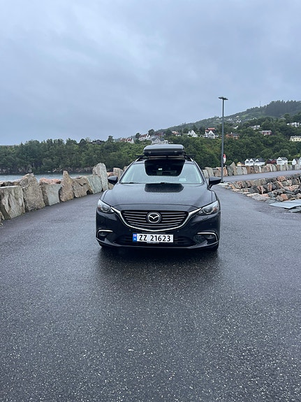 Mazda 6 3 of 5