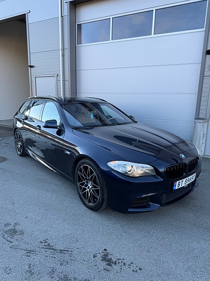 BMW M550d 2 of 24
