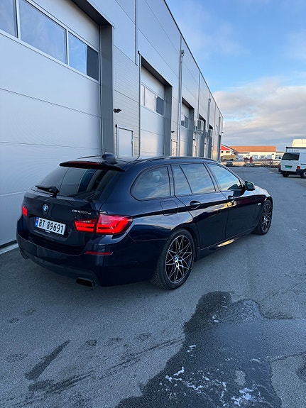 BMW M550d 3 of 24