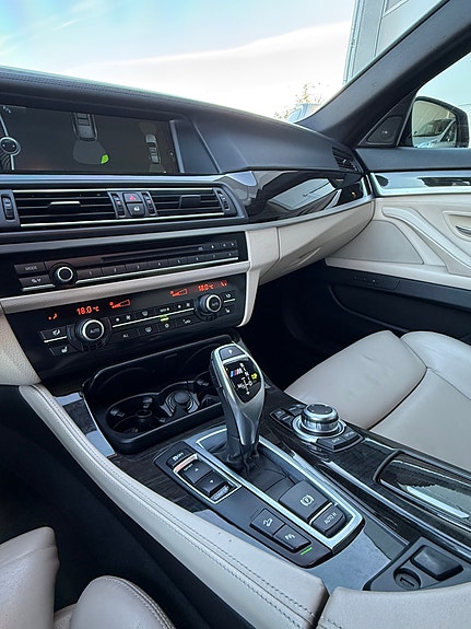 BMW M550d 11 of 24