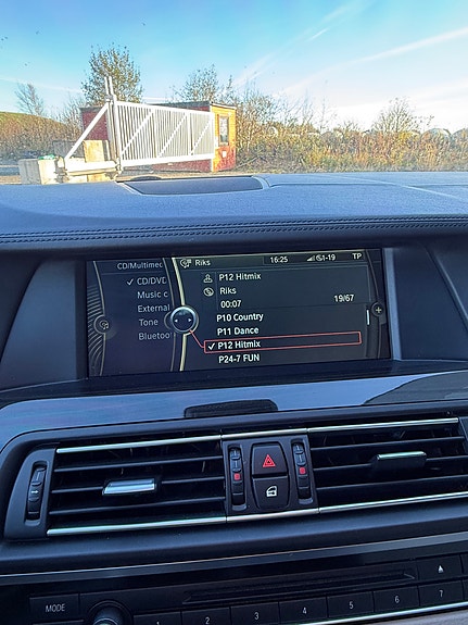 BMW M550d 14 of 24