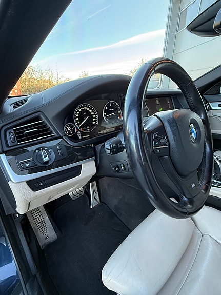 BMW M550d 9 of 24