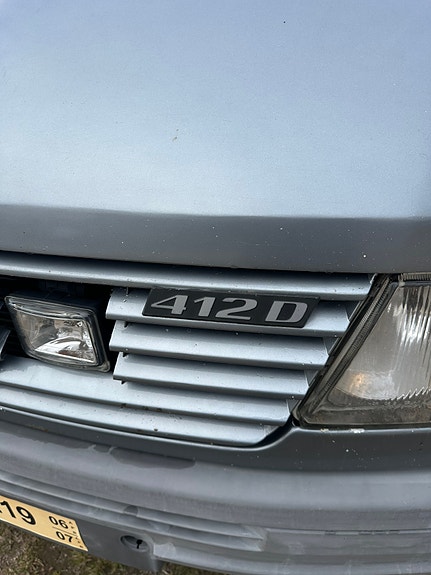 Mercedes-Benz 412D 2 of 19
