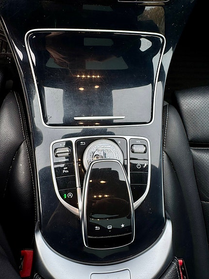 Mercedes-Benz C180 15 of 19