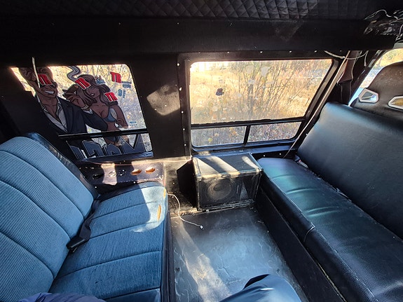 Chevrolet G20 16 of 30
