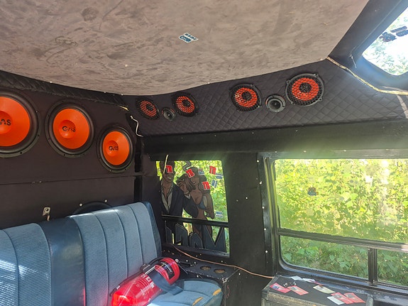 Chevrolet G20 30 of 30