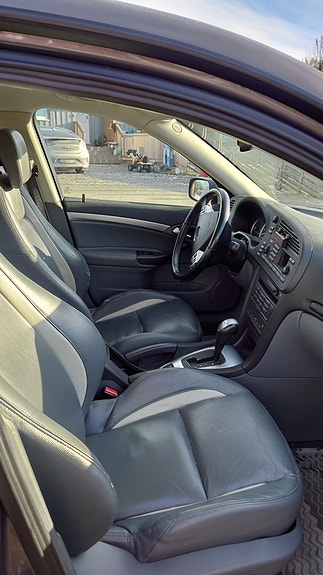 Saab 9-3 5 of 5