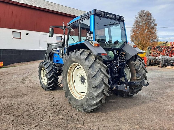 Valtra 8150 TURBO 2004, kr 375 000,-