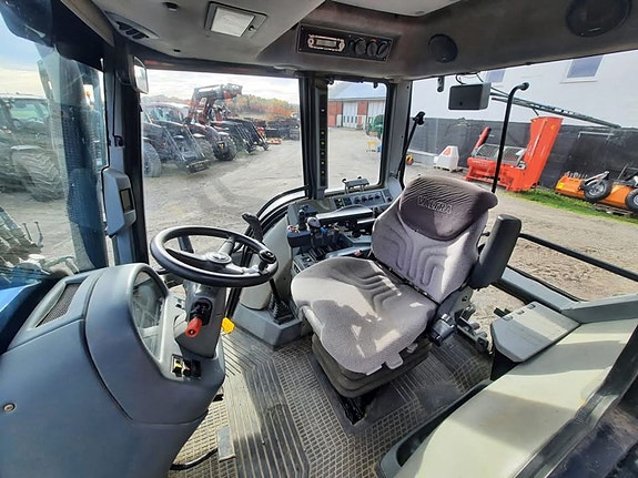 Valtra 8150 TURBO 2004, kr 375 000,-