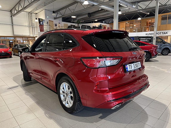 Ford Kuga 3 of 5