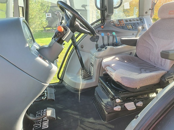 Valtra N 121  Hitech 2011, kr 395 000,-