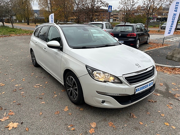 Peugeot 308 4 of 21