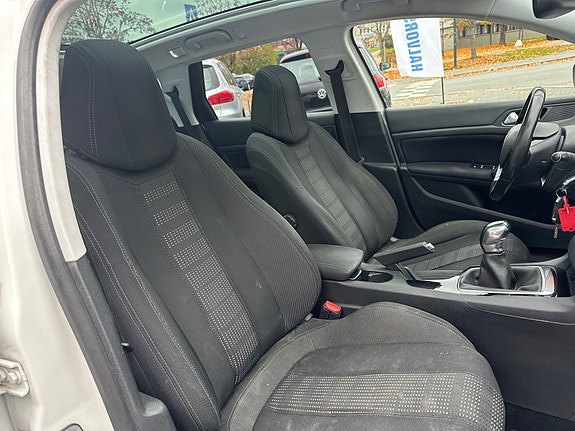 Peugeot 308 20 of 21