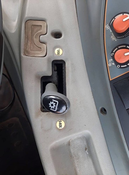 Valtra T203D 2013, kr 695 000,-