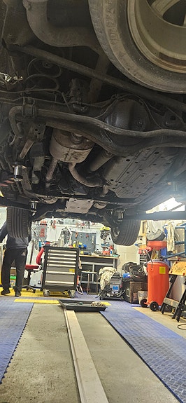 Toyota Land Cruiser 12 of 14
