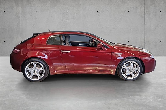 Alfa Romeo Brera 7 of 24